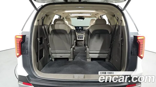 Kia Canival Новый Carnival 4 поколение Дизель 9 мест Signature — Фото автомобиля 20