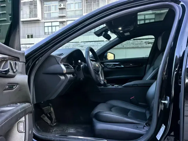 Cadillac CT6 — Фото автомобиля 7
