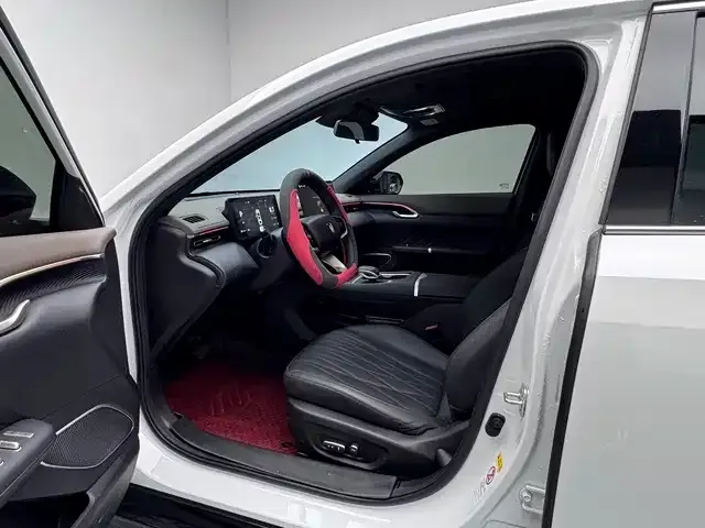 Changan Eado — Фото автомобиля 8