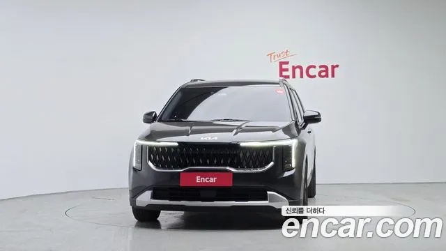 Kia Carnival — Фото автомобиля 3