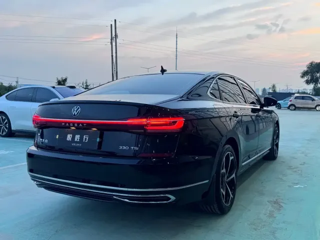 Volkswagen Passat 2024 330TSI Starlight Elite Edition — Фото автомобиля 7