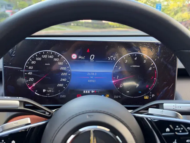 Mercedes-Benz S-Class — Фото автомобиля 13