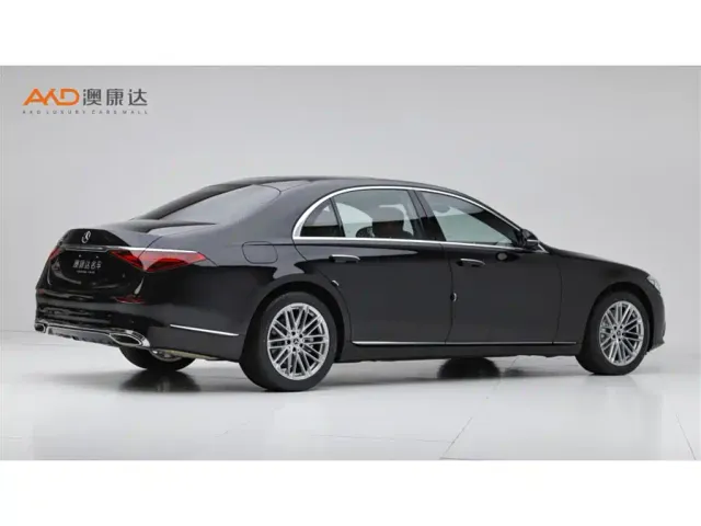 Mercedes-Benz S-Class — Фото автомобиля 3