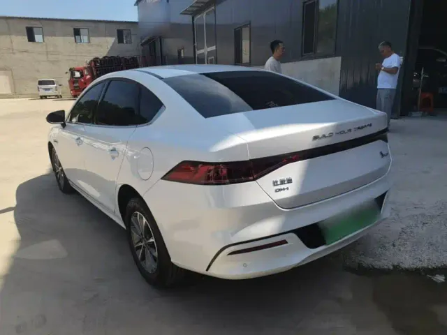 BYD Qin PLUS — Фото автомобиля 4