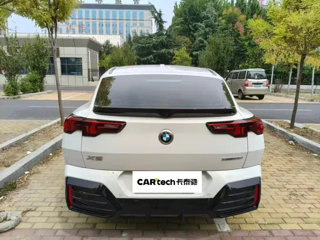 BMW X2 — Фото автомобиля 10