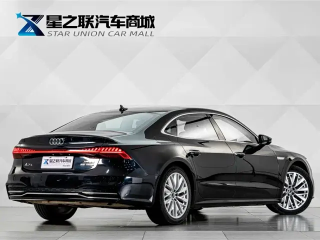 Audi A7L — Фото автомобиля 6