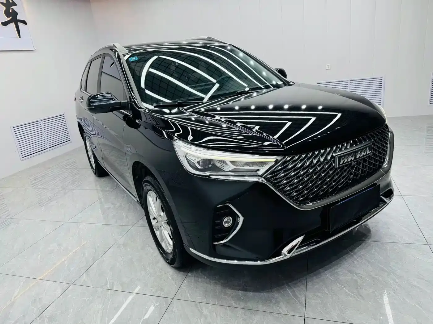 Haval Haval M6 2021 PLUS 1.5T DCT Luxury Smart Connect — Фото автомобиля 3