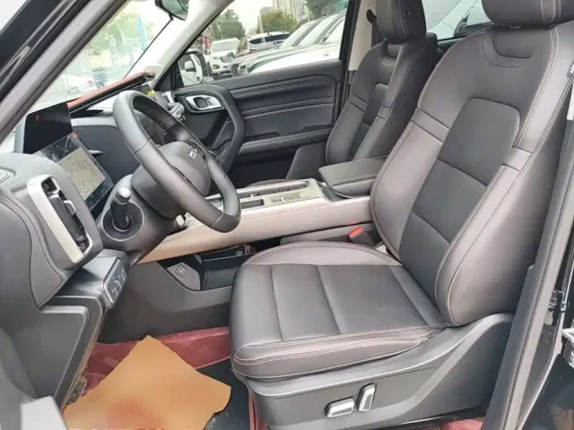 Haval Big Dog — Фото автомобиля 14
