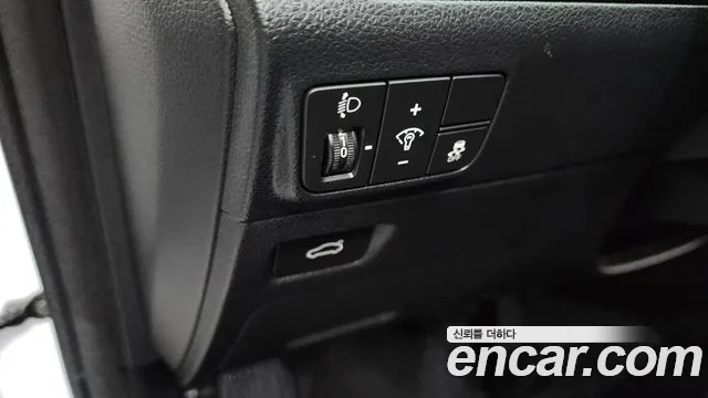 Kia K5 Новый K5 3 поколение 2.0 LPi(Для проката) — Фото автомобиля 30