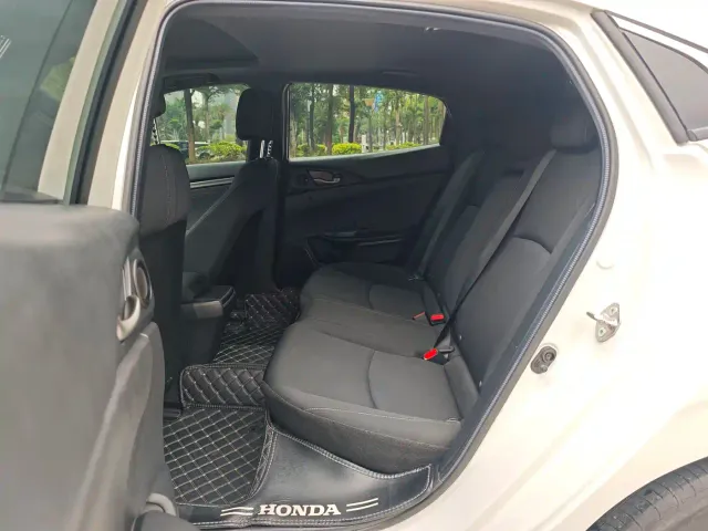 Honda Civic — Фото автомобиля 13