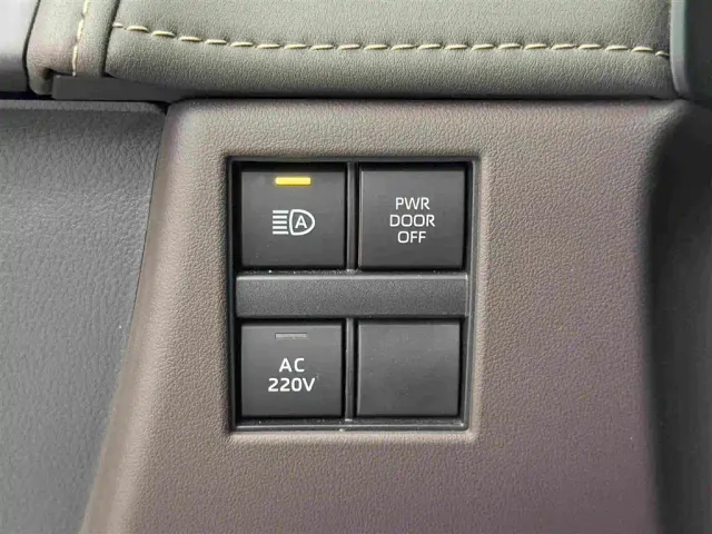 Toyota Alphard — Фото автомобиля 21