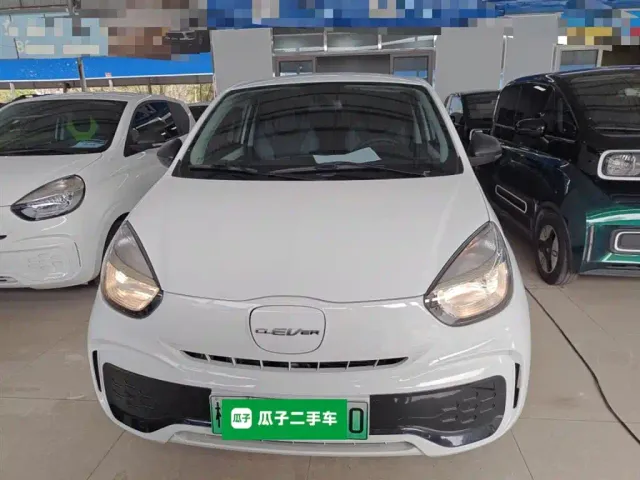 Roewe Clever — Фото автомобиля 2