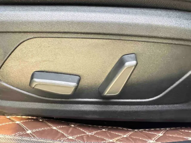 Hyundai Elantra — Фото автомобиля 17