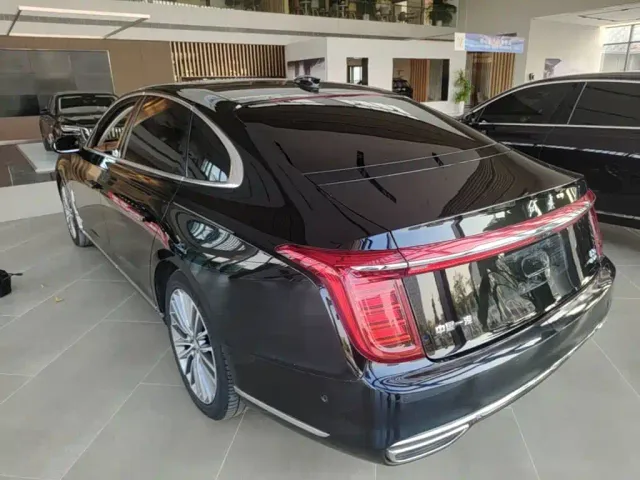 Hongqi H9 — Фото автомобиля 4