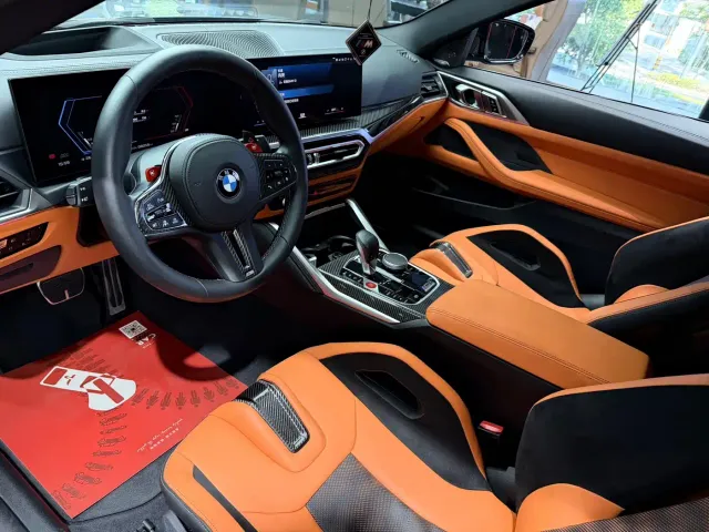 BMW M4 — Фото автомобиля 7