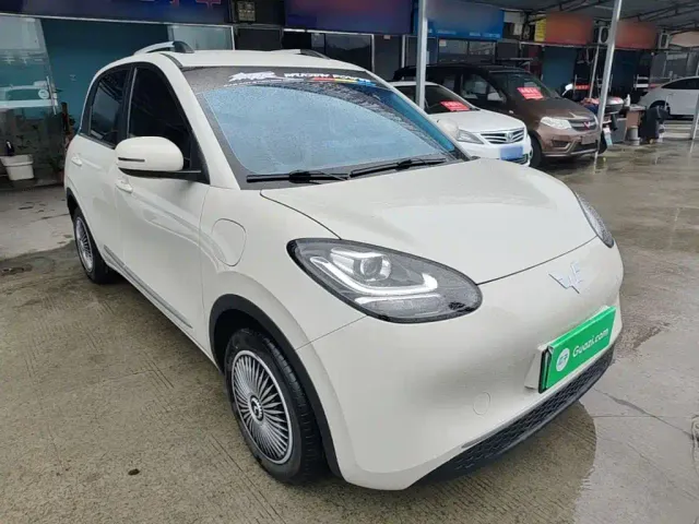 Wuling Bingo — Фото автомобиля 3