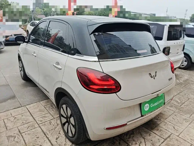 Wuling Bingo — Фото автомобиля 4