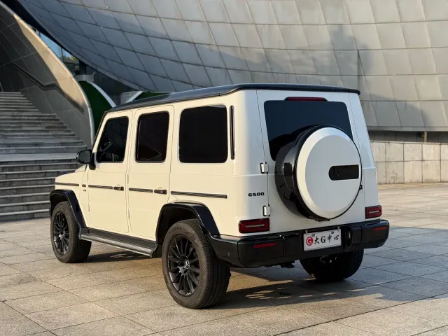 Mercedes-Benz G-Class — Фото автомобиля 9