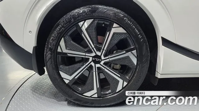 Kia EV6 — Фото автомобиля 19