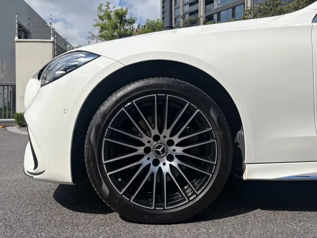 Mercedes-Benz C-Class — Фото автомобиля 4