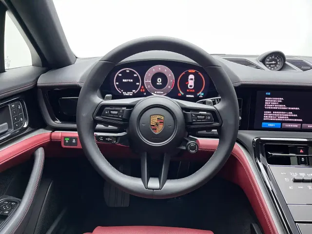 Porsche Panamera — Фото автомобиля 12