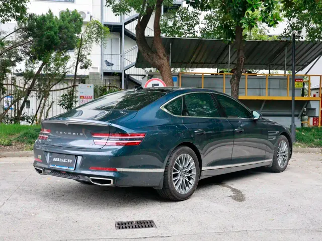Genesis G80 — Фото автомобиля 11