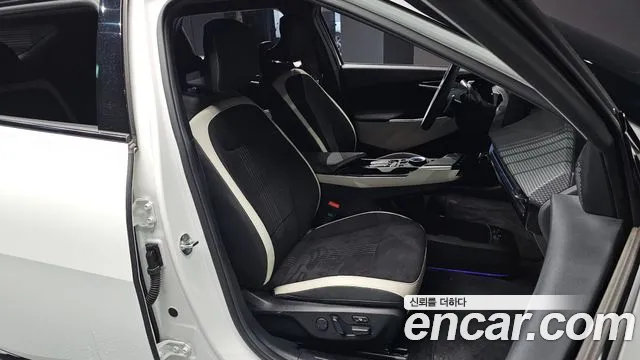 Kia EV6 Long Range — Фото автомобиля 24