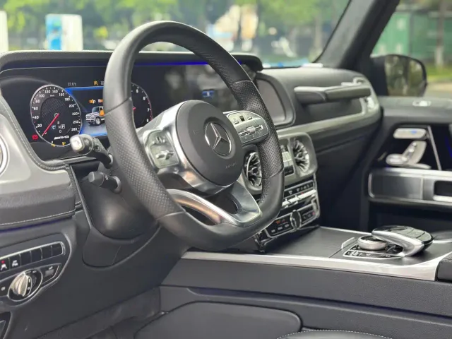 Mercedes-Benz G-Class — Фото автомобиля 15