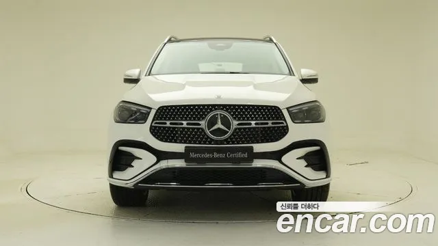 Mercedes-Benz GLE-Class — Фото автомобиля 3