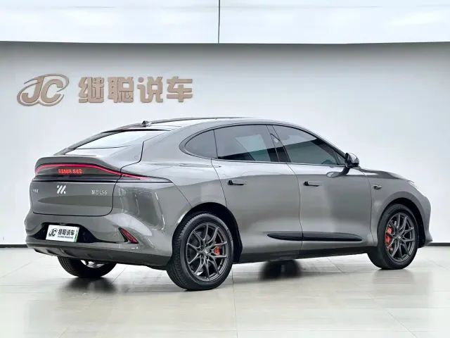 IM Motors LS6 — Фото автомобиля 3