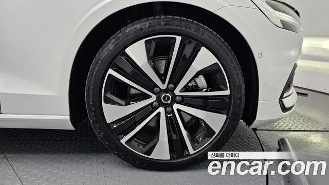 Вольво S60 S60 третьего поколения B5 Ultra Bright — Фото автомобиля 5