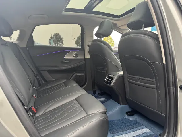 Chery Arrizo 8 — Фото автомобиля 9