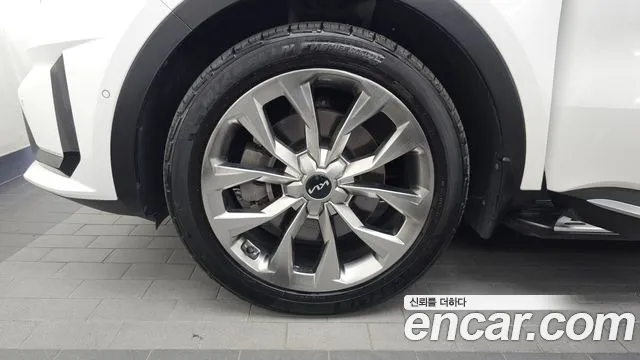 Kia Sorento Sorento 4-е поколение Бензин 2.5T 2WD — Фото автомобиля 3