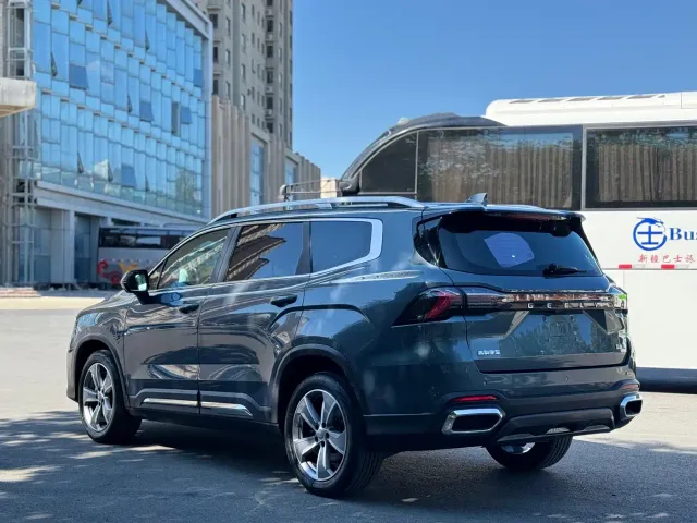 Geely Haoyue L — Фото автомобиля 12