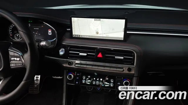Genesis G70 Новый G70 Бензин 2.5T 2WD — Фото автомобиля 16