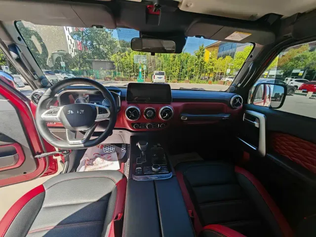 BAIC BJ40 — Фото автомобиля 9