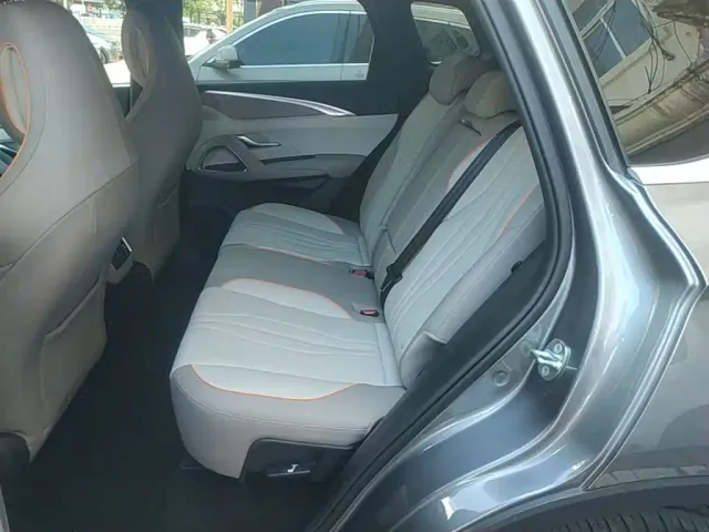 BYD Song Pro — Фото автомобиля 16
