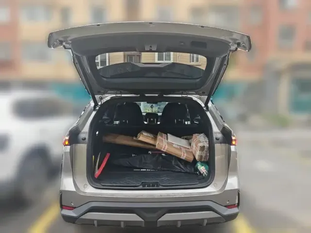 Geely Galaxy Galaxy L7 2023 1.5T 115km MAX — Фото автомобиля 9