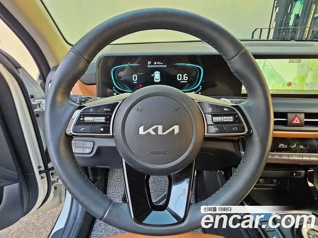 Kia Seltos — Фото автомобиля 11