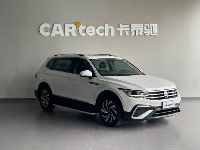 Volkswagen Tiguan L — Фото автомобиля 3