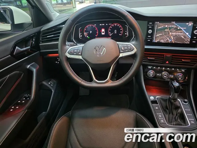 Volkswagen Jetta — Фото автомобиля 7