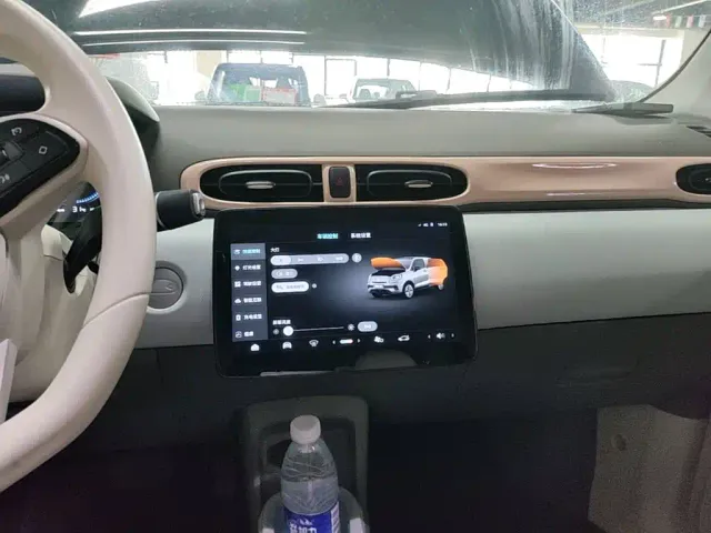 Leapmotor T03 — Фото автомобиля 12