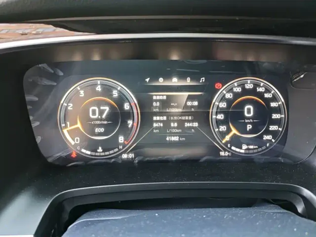 GAC Trumpchi M8 — Фото автомобиля 11