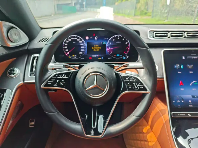 Mercedes-Benz S-Class — Фото автомобиля 11
