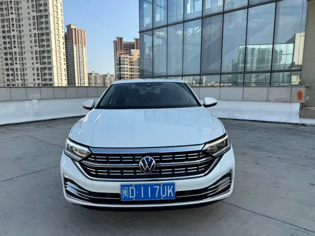 Volkswagen Sagitar — Фото автомобиля 2
