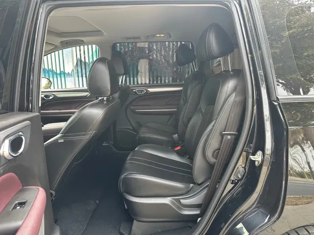 GAC Trumpchi M6 — Фото автомобиля 5