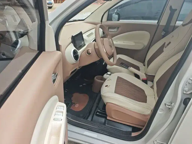 Wuling Hongguang Mini EV — Фото автомобиля 15