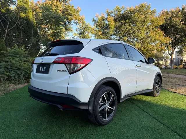 Honda Vezel — Фото автомобиля 6