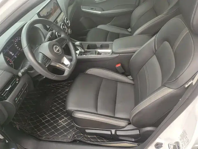 Nissan Sylphy — Фото автомобиля 14