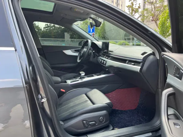 Audi A4L — Фото автомобиля 21